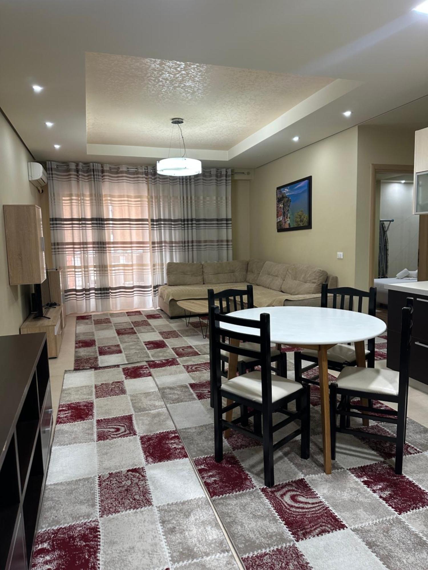 Kevin'S Apartment Delijorgj Тирана Екстериор снимка